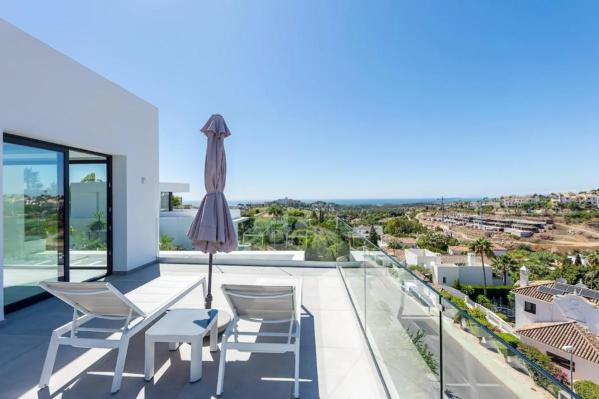 Luxury Holiday Villa With Heated Pool Open Sea Views Estepona 0*,  Spain