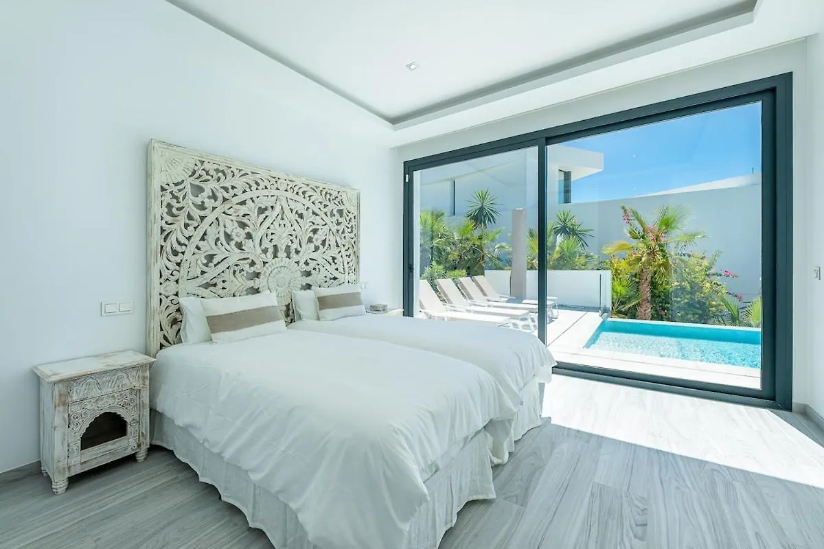 Luxury Holiday Villa With Heated Pool Open Sea Views Estepona Spain